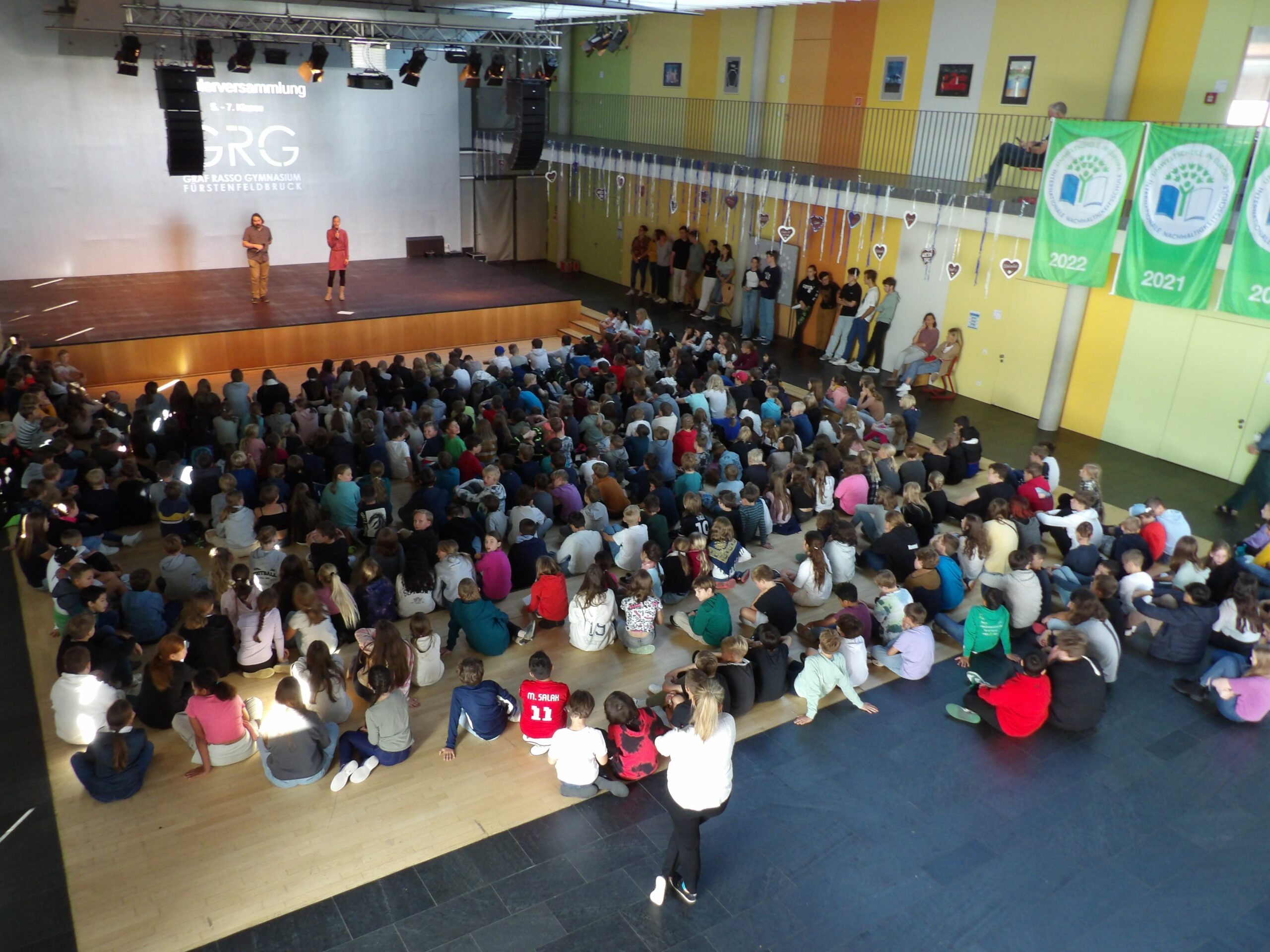 Schülerversammlung in der Aula